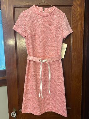 Vintage 70's GoGo Mod Shift Dress with Fringe Belt Holly Hill Pink Size 12 NWT